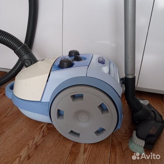 Супермощный пылесос Philips FC9071, 2000W