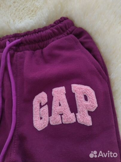 Костюм на девочку Gap новый