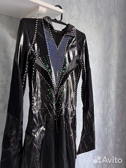 Костюм для фигурного катания для девочки