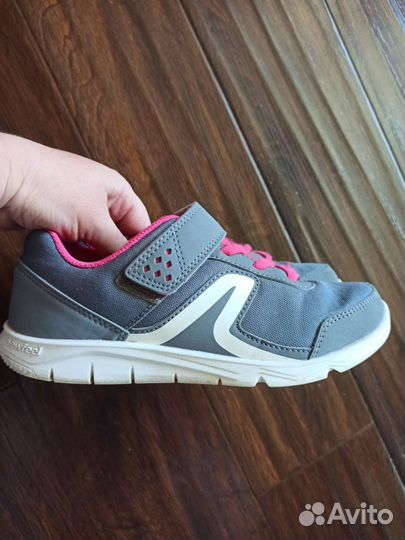 Кроссовки для девочки 34 размер