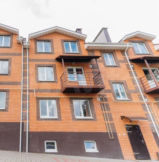 1-к. квартира, 42 м², 4/4 эт.