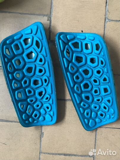 Футбольные щитки найк