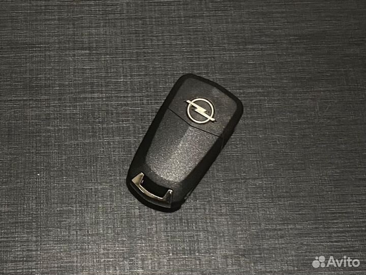 Ключ Opel Astra H 2004+ (Новый/2 кн.)