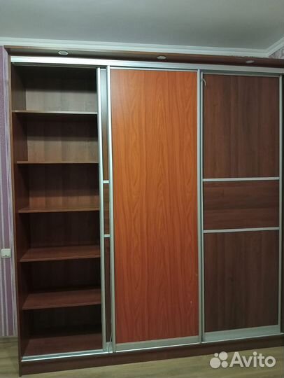 Шкаф купе с зеркалом бу