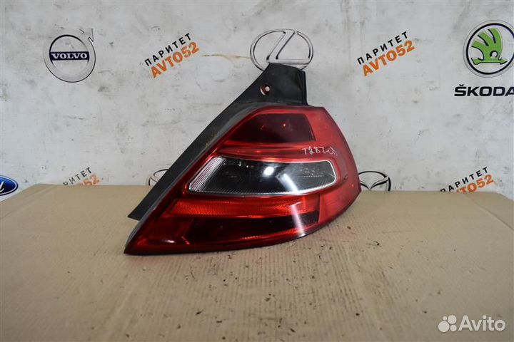 Фонарь задний правый Renault Megane хетч K4J 1.4