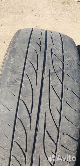 Dunlop SP Ice Sport 215/60 R16