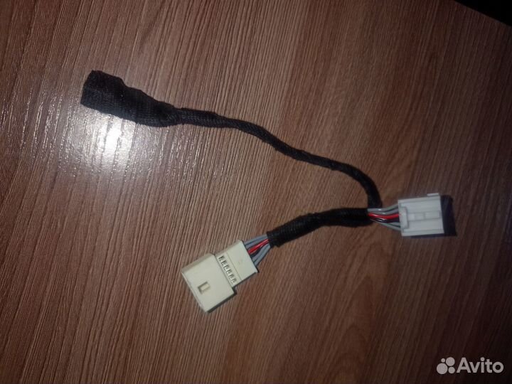 Адаптер для подключения видеорегистратора