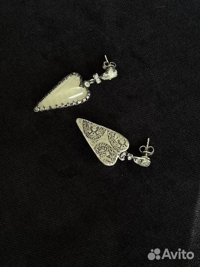 Серьги удлиненные на гвоздике konplott snow white