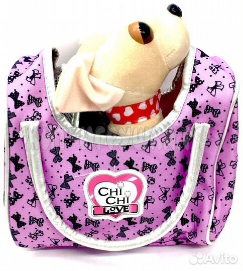 Собачка в сумочке