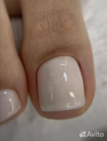 Педикюр женский