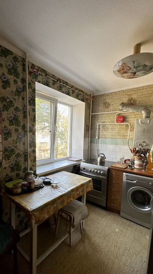 2-к. квартира, 40 м², 3/5 эт.