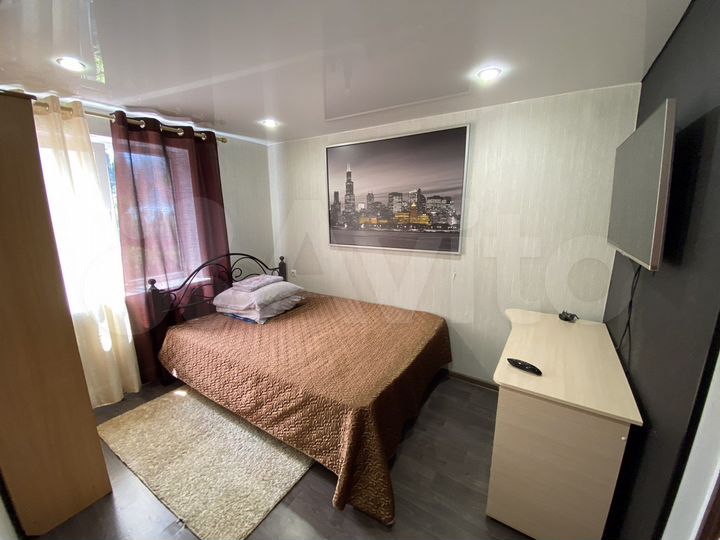 Комната 10 м² в 5-к., 2/2 эт.