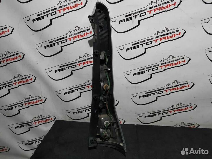 Фонарь nissan suzuki landy serena C25 CC25 CNC25 N