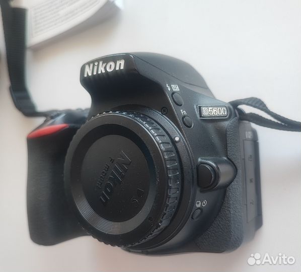 Зеркальный фотоаппарат nikon d5600 + 3 объектива