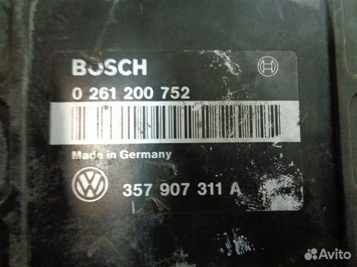 Блок управления двс Volkswagen Vento седан ABS