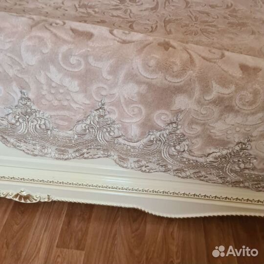 Покрывало на 2 х спальную кровать бу