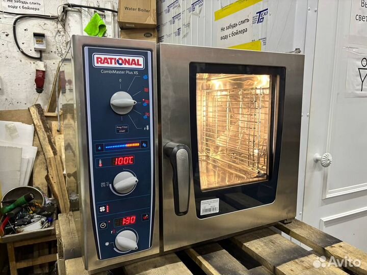 Пароконвектомат Rational CombiMaster Plus XS 6-2/3