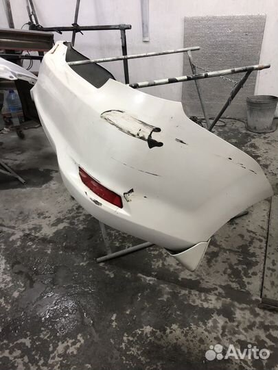 Задний бампер