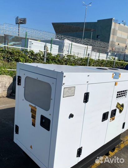 Дизельный генератор 25 кВт Amp
