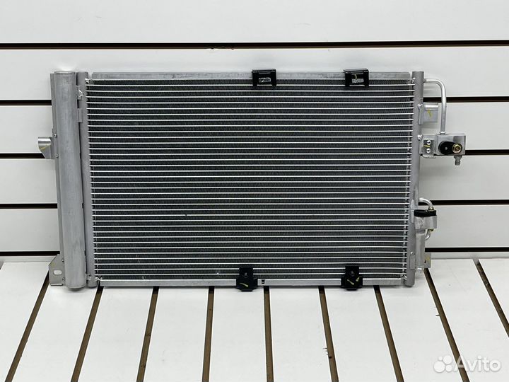 Радиатор кондиционера Opel Astra G