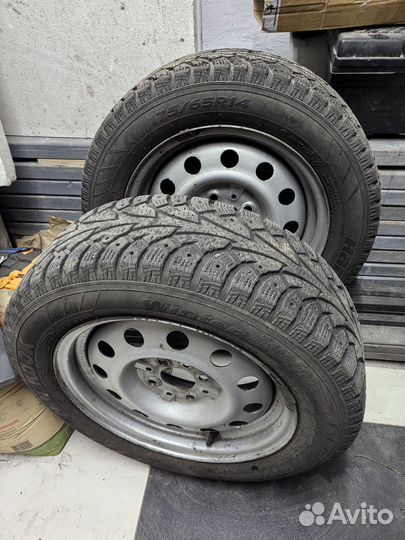 Колеса 2 шт на зимней резине Hankook 175 65 r14