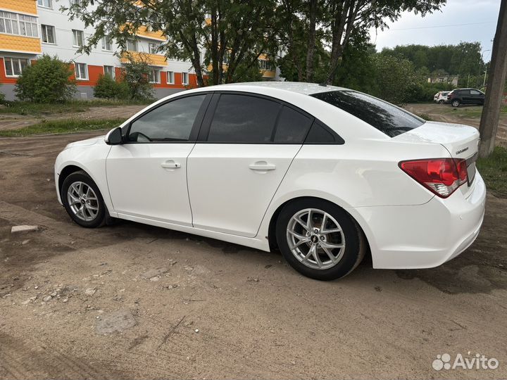 Chevrolet Cruze 1.6 МТ, 2014, 307 015 км