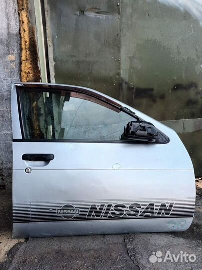 Nissan pulsar fn15 дверь