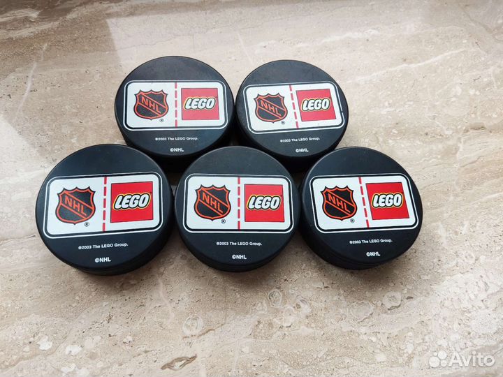 Lego x NHL шайбы 2003 год