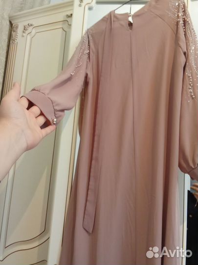 Нарядное платье