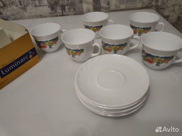 Набор кружек и чашек на 6 персон