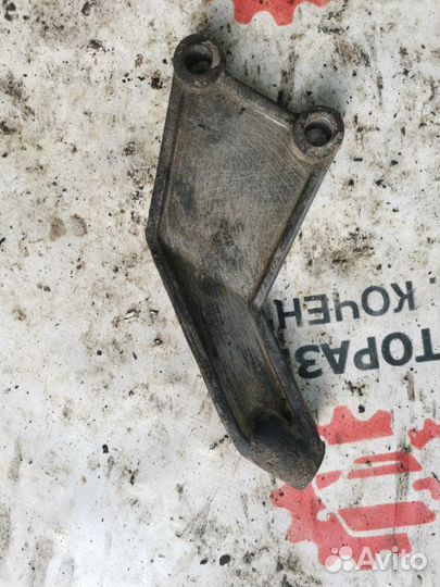 Кронштейн двигателя Газ 31105 chrysler 2008