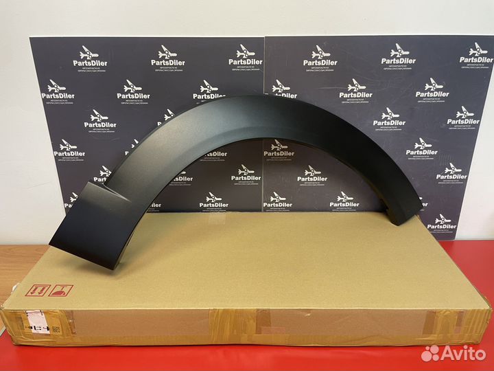 Расширитель переднего крыла правый dfr551w20c Cx30