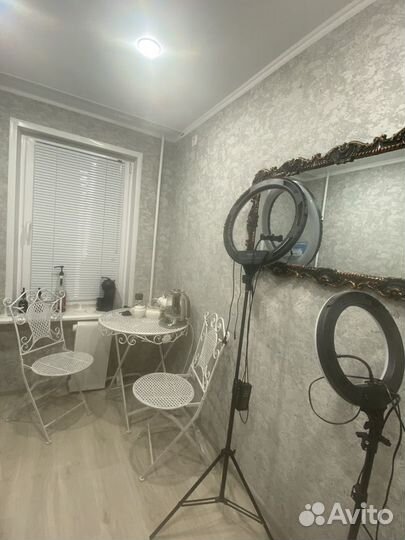 Аренда кабинета парикмахерского кресла
