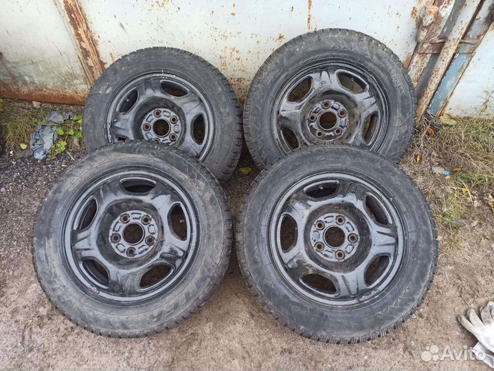4 колеса 15 дюймов 205/60/15
