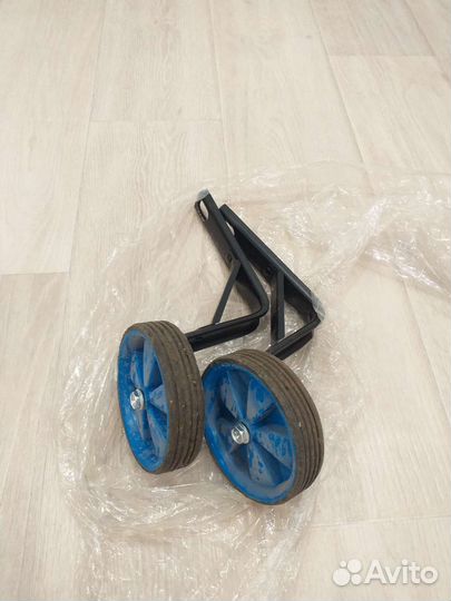 Детский велосипед+ 2 доп. колеса