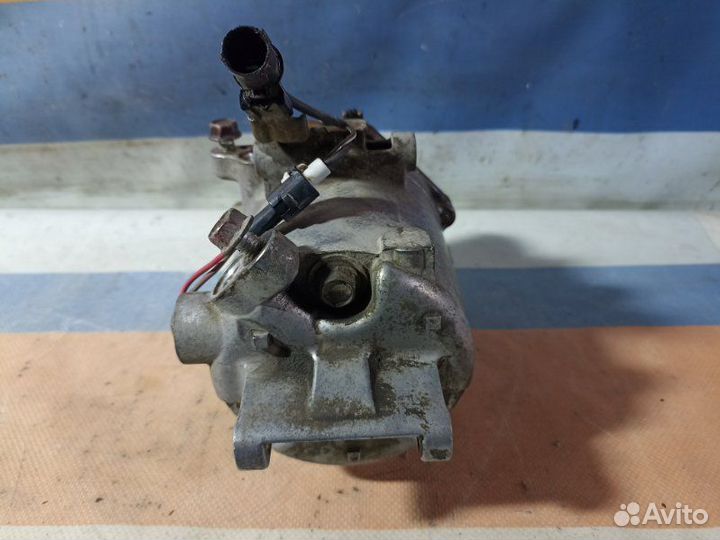 Компрессор кондиционера Mitsubishi Lancer X