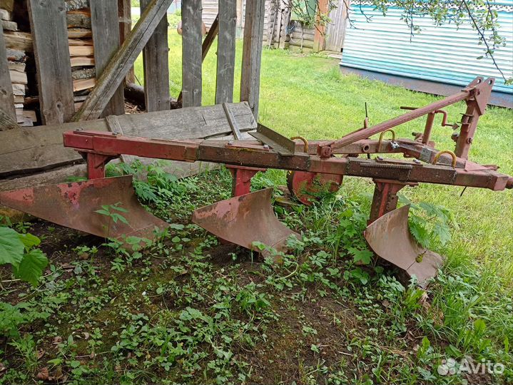 Плуг и Культиватор