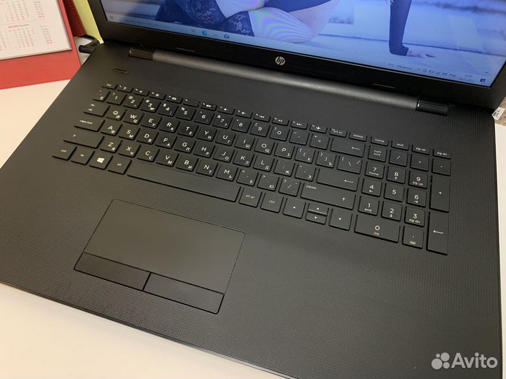 HP AMD A6 17.3“/240Gb SSD /озу 8Gb