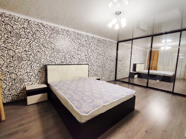 2-к. квартира, 60 м², 7/10 эт.