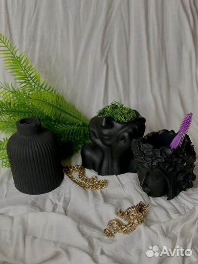 Чёрные кашпо - 5 видов