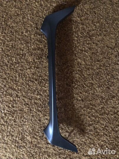 Молдинг на нижнюю консоль лада веста