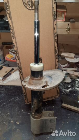 Стойка амортизатора передняя для citroen c4