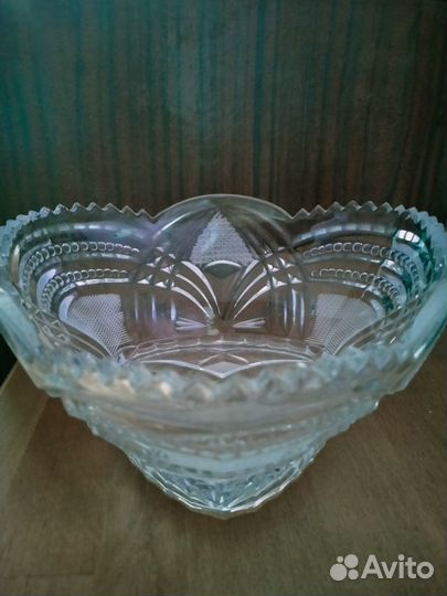 Хрустальная посуда(ссср),вазы-цветное стекло
