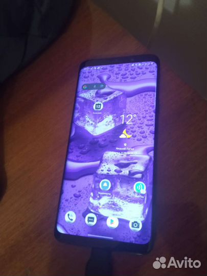 Телефон