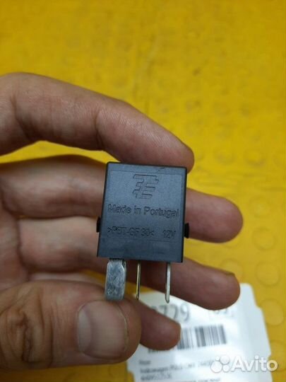 Реле Volkswagen Polo CWV 244305 2016