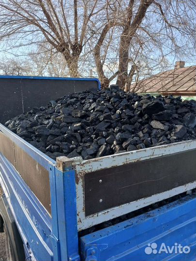 Уголь в мешках и Тоннами орех с доставкой