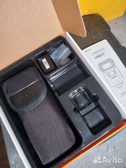 Вспышка камеры canon godox v860iii