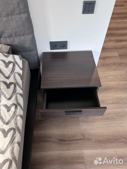 Тумбы прикроватные 2 шт Икеа