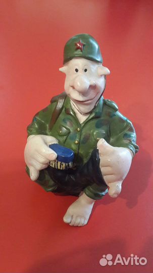 Фигурка солдата
