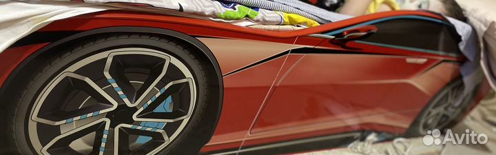 Детская кровать машинка